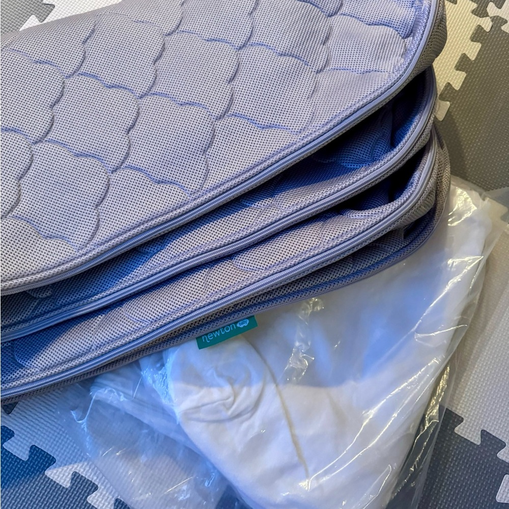 Newton Extra Waterproof Crib Mattress Cover